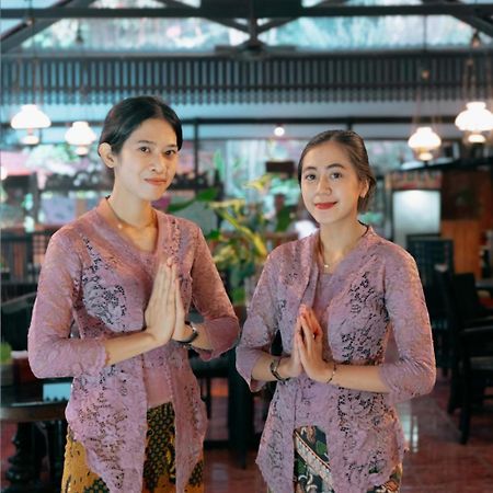 Paku Mas Hotel Maguwo Ngoại thất bức ảnh