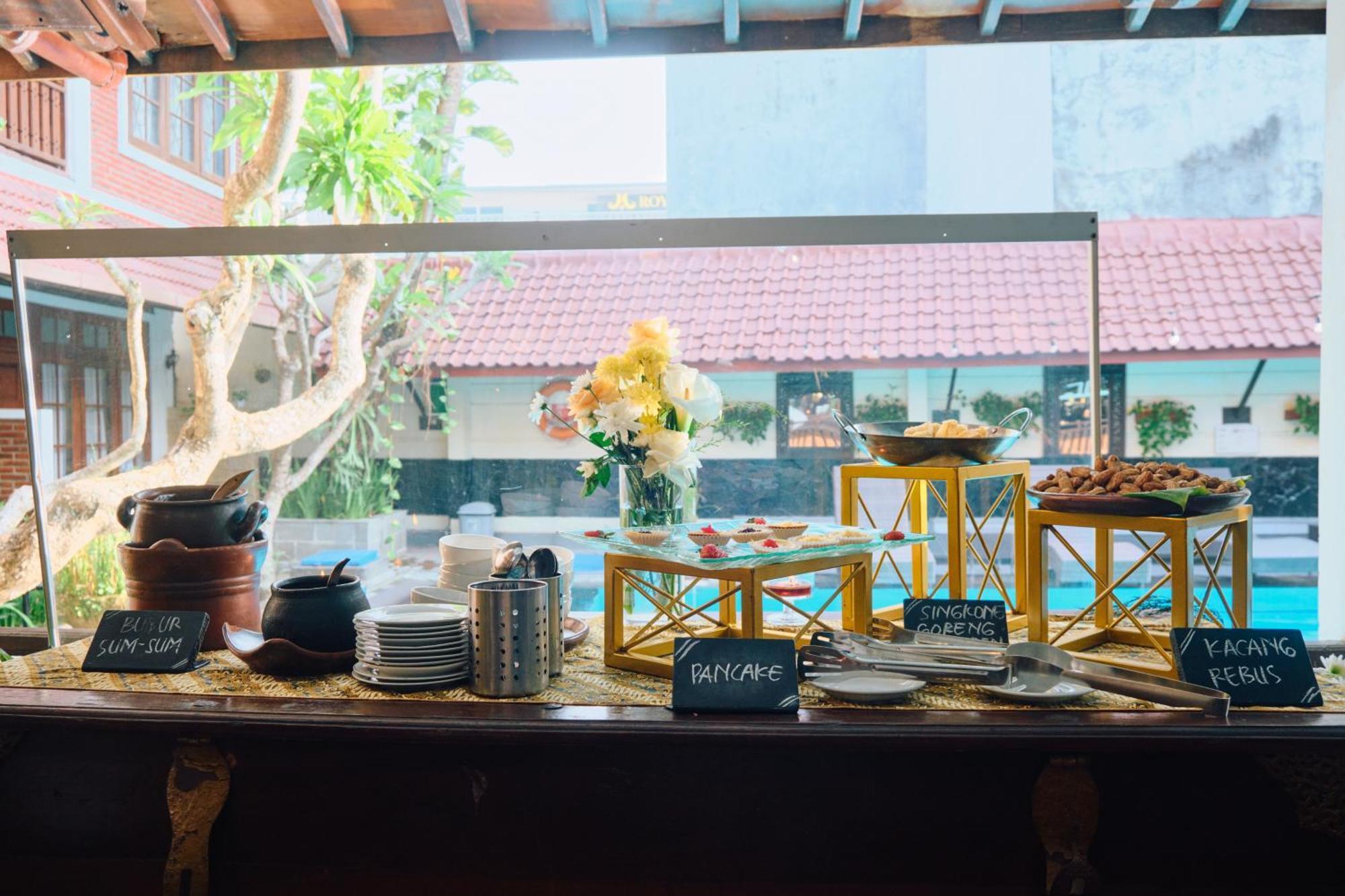 Paku Mas Hotel Maguwo Ngoại thất bức ảnh